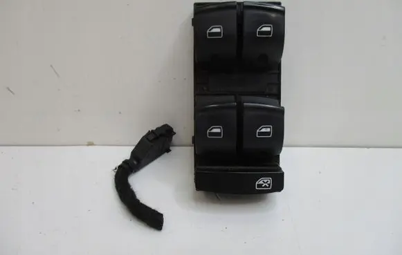 Audi A3 S3 A3 Sportback 8P Central console control unit 8E0971980