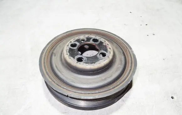 Volkswagen Transporter - Caravelle T5 Crankshaft pulley 038105243M