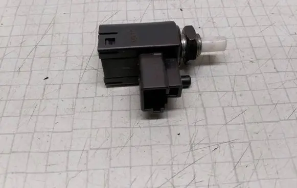 Toyota Corolla E120 E130 Sensor 601G CV591