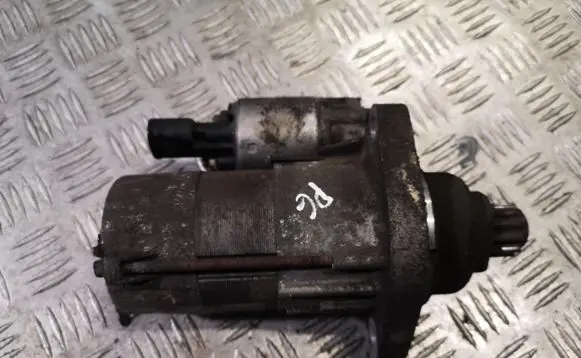Volkswagen PASSAT B6 Starter motor 02M911023N