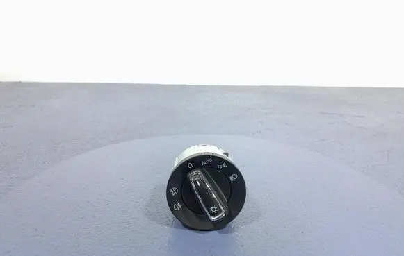 Light switch