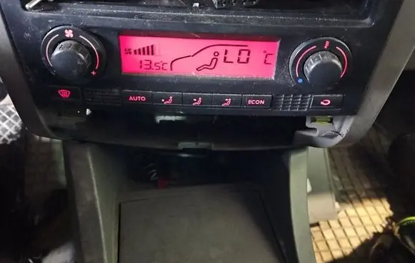 Seat Cordoba (6L) Climate control/heater control trim 6L0820043B IMPRK1590996