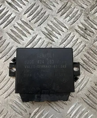 Renault Megane II Parking PDC control unit/module 8200424263