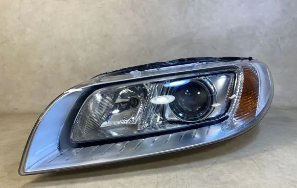 Volvo S80 Headlight/headlamp 31420013