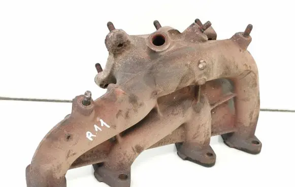Audi A3 S3 A3 Sportback 8P Exhaust manifold 06A253033P