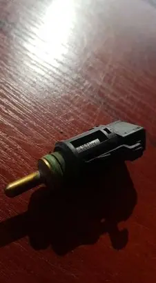Coolant temperature sensor