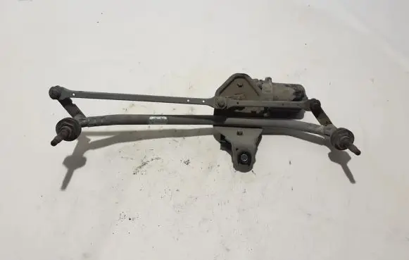 Nissan Primastar Front wiper linkage 8200423479