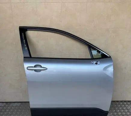 Toyota Corolla Cross Front door