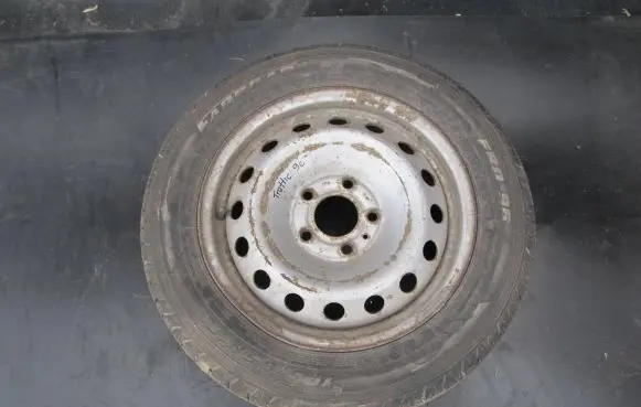 Renault Trafic II (X83) R16 C summer tire 