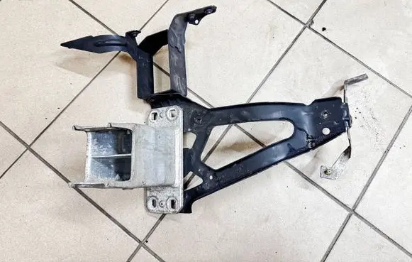 BMW 5 E60 E61 Side radiator support slam panel 5164716348305 51647163483 7163483