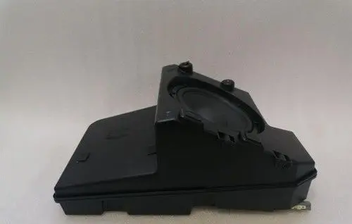 Aston Martin DB11 Side speaker trim/cover GD4318C956AA