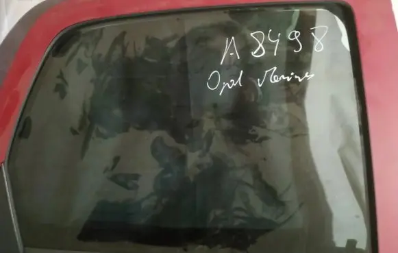 Opel Meriva A Rear door window glass 