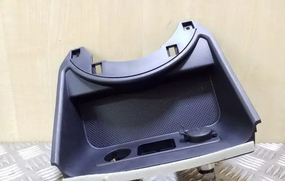 KIA Sportage Other center console (tunnel) element 846313W910