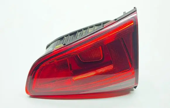 Volkswagen Golf VII Tailgate rear/tail lights 5G0945094R