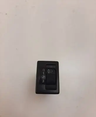 Isuzu D-Max Headlight level height control switch M42222RT50