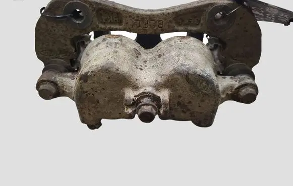 KIA Sorento Front brake caliper