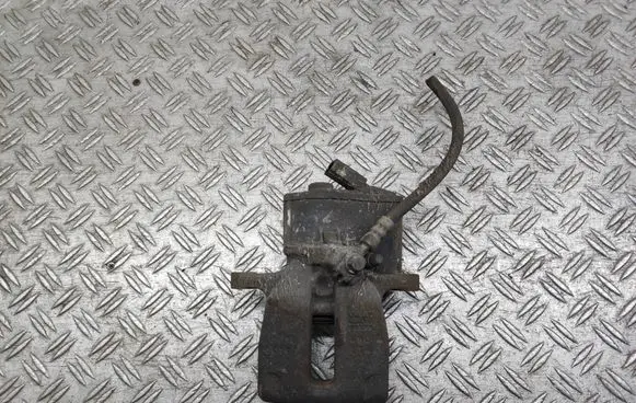 Volkswagen PASSAT B7 Rear brake caliper 3Q0615405J