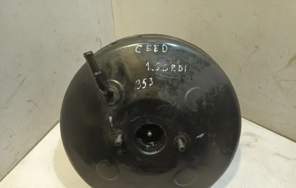 KIA Ceed Brake booster 585001H400 591101H400