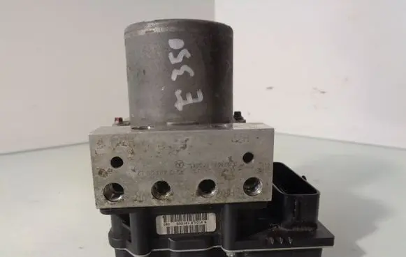 Mercedes-Benz E C207 W207 ABS Pump A2124312912 0265236310 0265951213