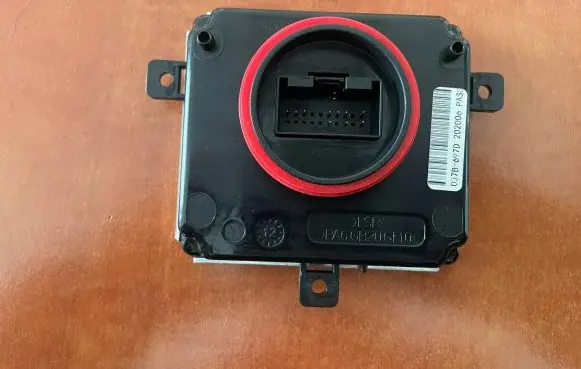 Audi A4 S4 B8 8K Headlight ballast module Xenon 4G0907697D 28357987 401140244