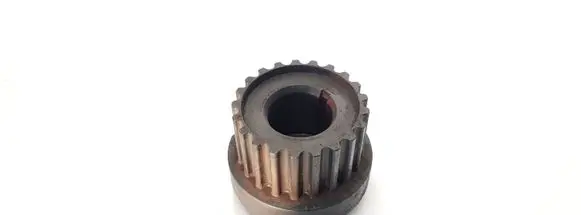 KIA Carens II Crankshaft gear 