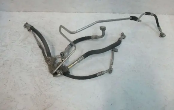 Opel Zafira B Air conditioning (A/C) pipe/hose