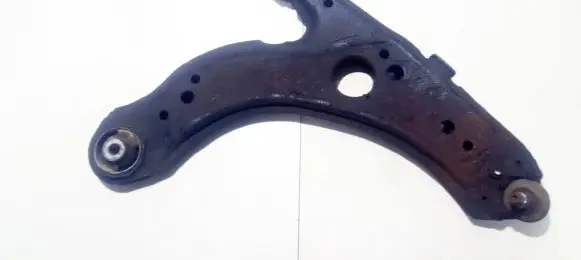 Volkswagen Golf IV Front lower control arm/wishbone