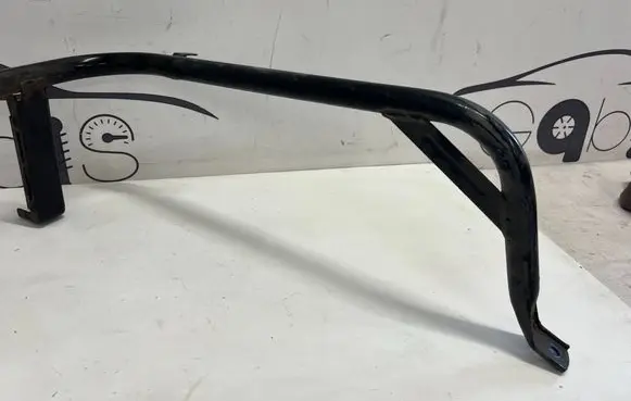 Honda CR-V Fuel tank mounting bracket 