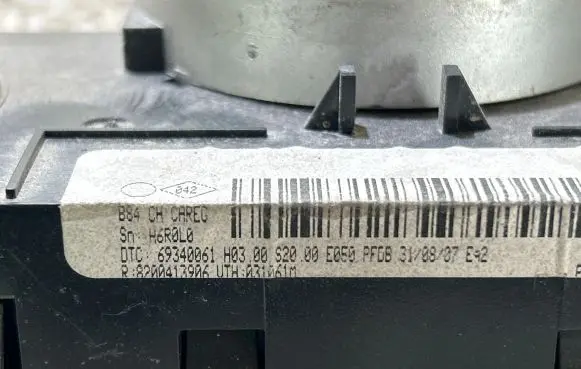 Renault Megane II Climate control unit 8200413906 69340061 H0300S2000
