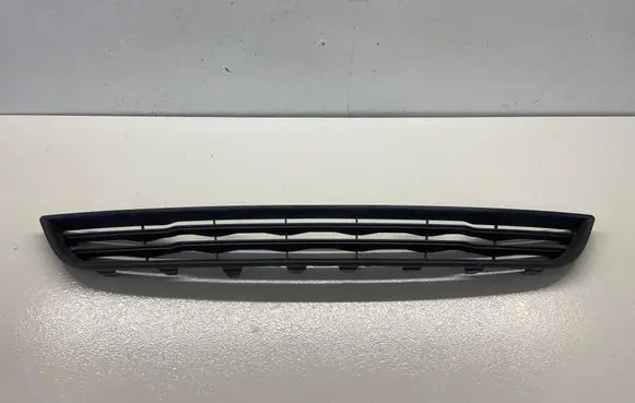 Front bumper lower grill