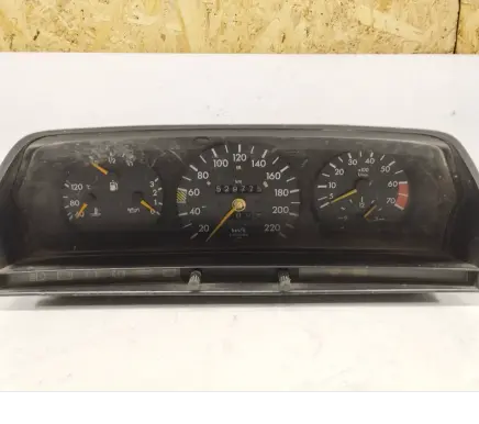 Mercedes-Benz 190 W201 Speedometer (instrument cluster) 2015437721 2015428566 87001169