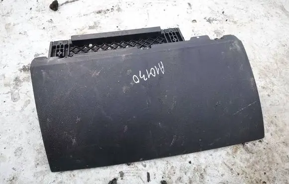 BMW 7 E65 E66 Glove box