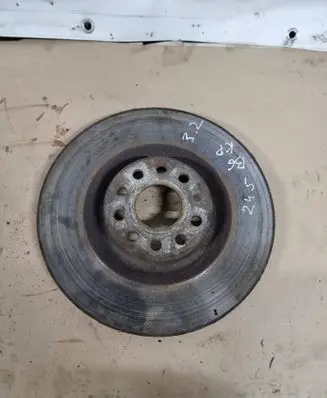 Volkswagen PASSAT B6 Front brake disc