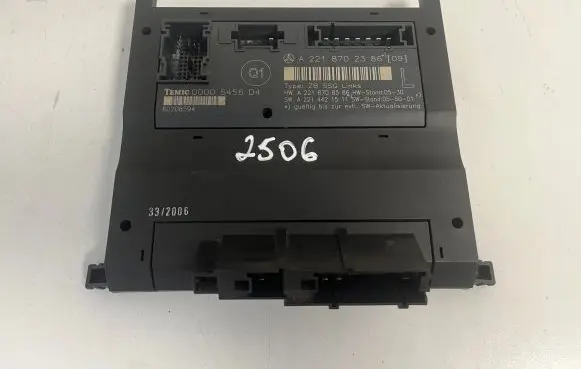 Mercedes-Benz S W221 Seat control module A2218702386