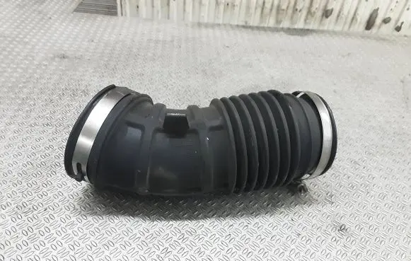 Chrysler 300 - 300C Air intake duct part