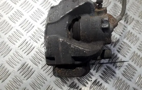 Renault Captur Front brake caliper