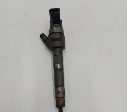 Mini Cooper Countryman R60 Fuel injector 779844606