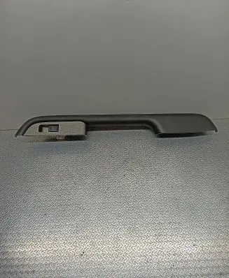 Nissan X-Trail T30 Electric window control switch 829498H300X