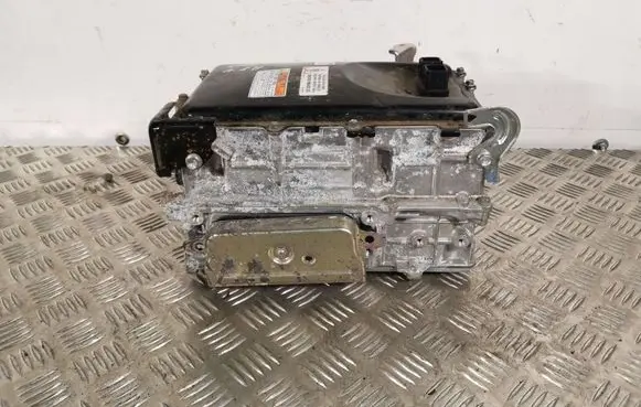 Toyota C-HR I Voltage converter inverter 08000964212