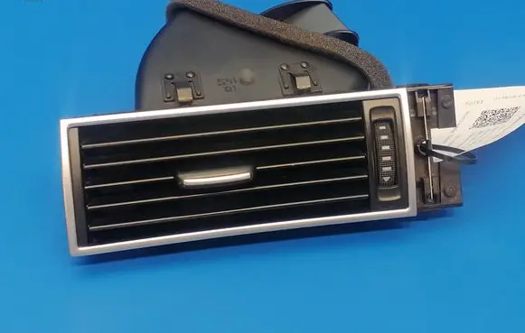Audi A6 S6 C6 4F Dashboard side air vent grill/cover trim 4F2820901
