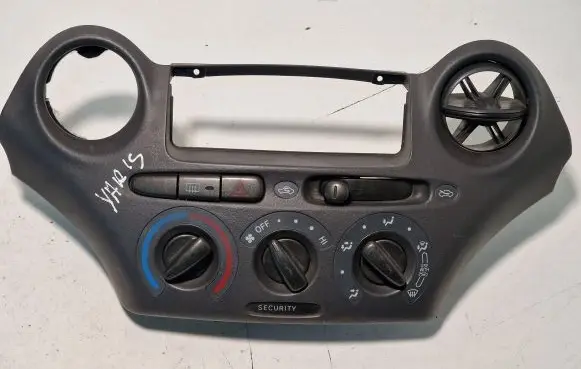 Toyota Yaris Climate control unit 758277