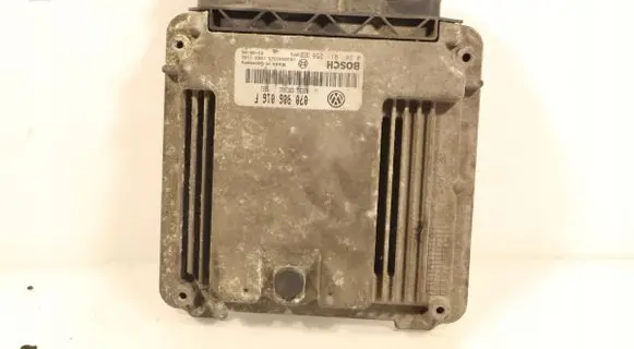 Volkswagen Touareg I Engine control unit/module ECU 0281011258