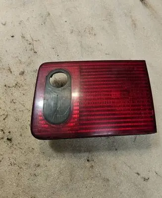 Audi A8 S8 D2 4D Tailgate rear/tail lights 4D0945094E 2928024