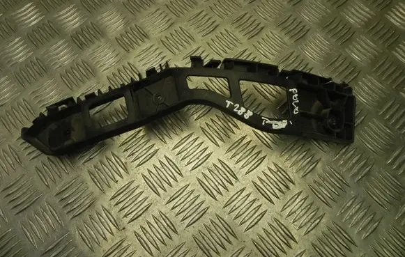 Skoda Fabia Mk2 (5J) Front bumper mounting bracket 6R6807393A T6100