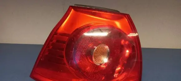 Volkswagen Golf V Rear/tail lights 1K6945257