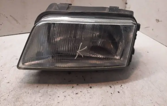 Audi A4 S4 B5 8D Headlight/headlamp
