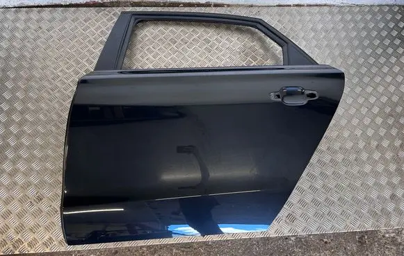 Audi A8 S8 D4 4H Rear door