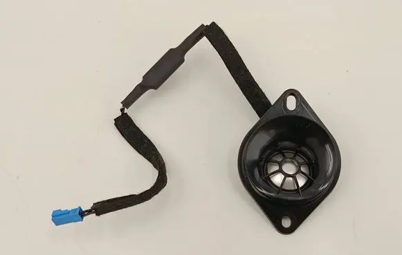 BMW 4 G22 G23 G24 G26 Parcel shelf speaker 9475237 8907014006 20117311