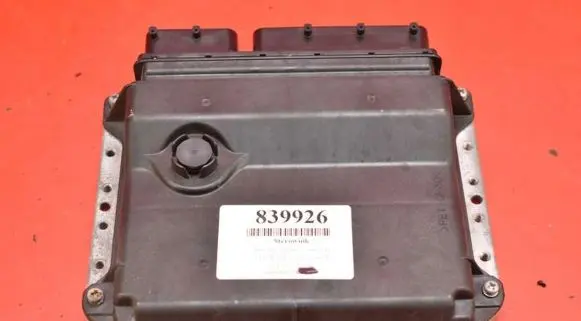Toyota Corolla Verso E110 Engine control unit/module ECU 89661-0F142