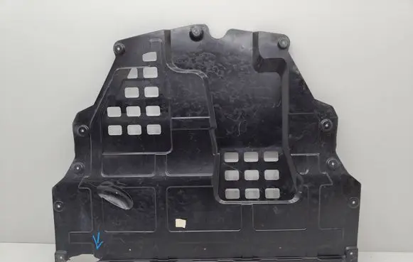 MG HS Engine splash shield/under tray 10909940